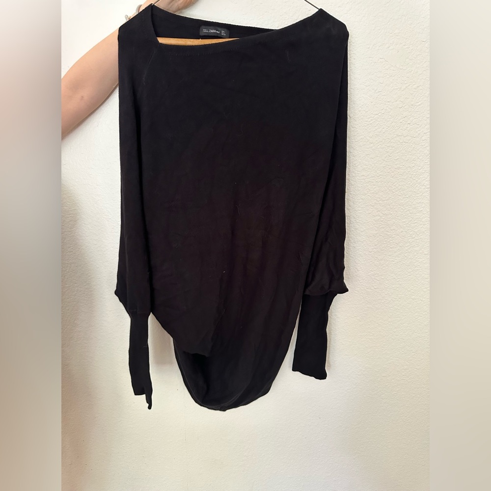 Most flattering Zara asymmetrical sweater